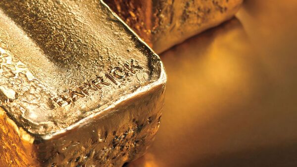 A gold bar with the name of Canadian gold mining company Barrick. - Sputnik Africa