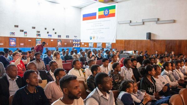 The Russian House in Ethiopia announces the opening of three projects to study Russian language and culture. February 19, 2025. - Sputnik Africa