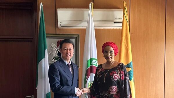 China's Ambassador to Nigeria, Yu Dunhai, and Nigeria's Minister of State for Foreign Affairs, Bianca Odumegwu-Ojukwu. - Sputnik Africa