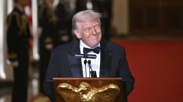 President Donald Trump addresses the National Governors Association dinner and reception in the East Room of the White House Saturday, Feb. 22, 2025, in Washington. - Sputnik Africa