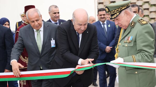 Abdelmadjid Tebboune inaugure la station de dessalement Fouka 2 - Sputnik Afrique