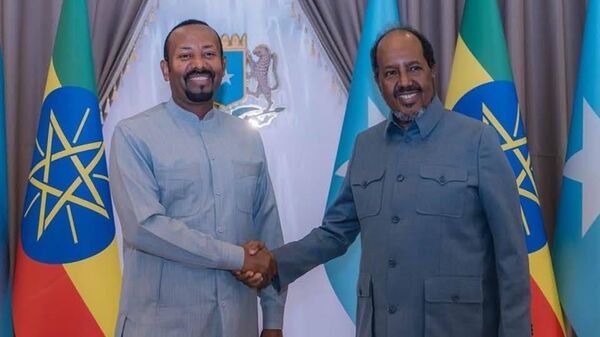 Ethiopian Prime Minister Abiy Ahmed meets Somali President Hassan Sheikh Mohamud, February 27, 2025. - Sputnik Africa