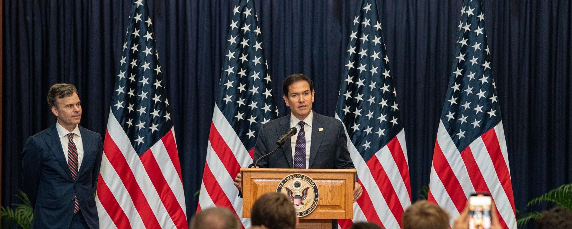  US Secretary of State Marco Rubio holds a meeting with team of the US Embassy in Panama. Febraury, 2025. - Sputnik Africa, 1920, 03.03.2025