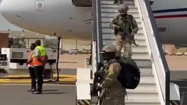 A print screen from the video posted by General Muhoozi Kainerugaba on, purporting to show Ugandan special forces commandos landing in South Sudan. March, 2025. - Sputnik Afrique