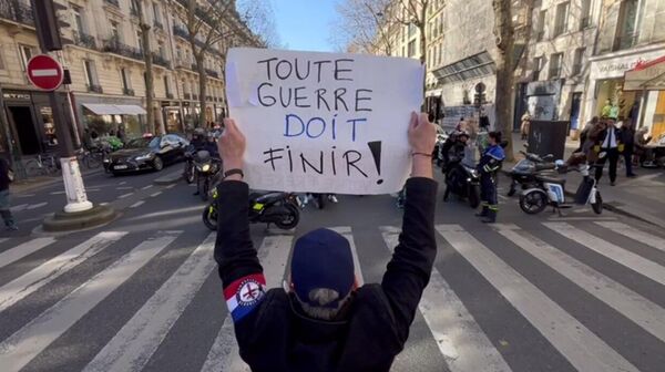 Une manifestation pour la paix à Paris, le 29 mars 2025 - Sputnik Afrique