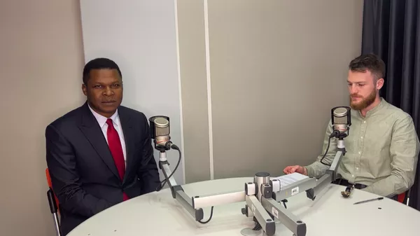 NJ Ayuk, Executive Chairman of the African Energy Chamber, appeared on the AfroVerdict podcast. - Sputnik Africa