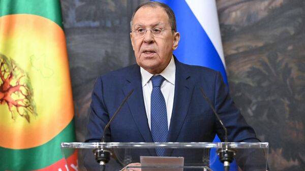 Sergueï Lavrov lors d'une conférence de presse à l'issue des entretiens Russie-Mali-Niger-Burkina à Moscou - Sputnik Afrique