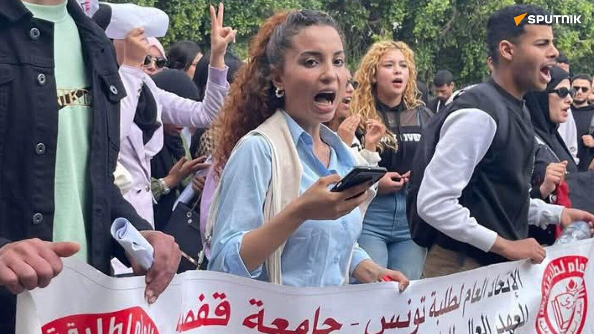 Grève pour Gaza en Tunisie: des manifestants demandent le départ des ambassadeurs européens Grève pour Gaza en Tunisie: des manifestants demandent le départ des ambassadeurs européens - Sputnik Afrique, 1920, 08.04.2025