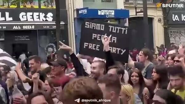 Moins de répression, plus de rébellion: des Français manifestent pour défendre les free-parties - Sputnik Afrique
