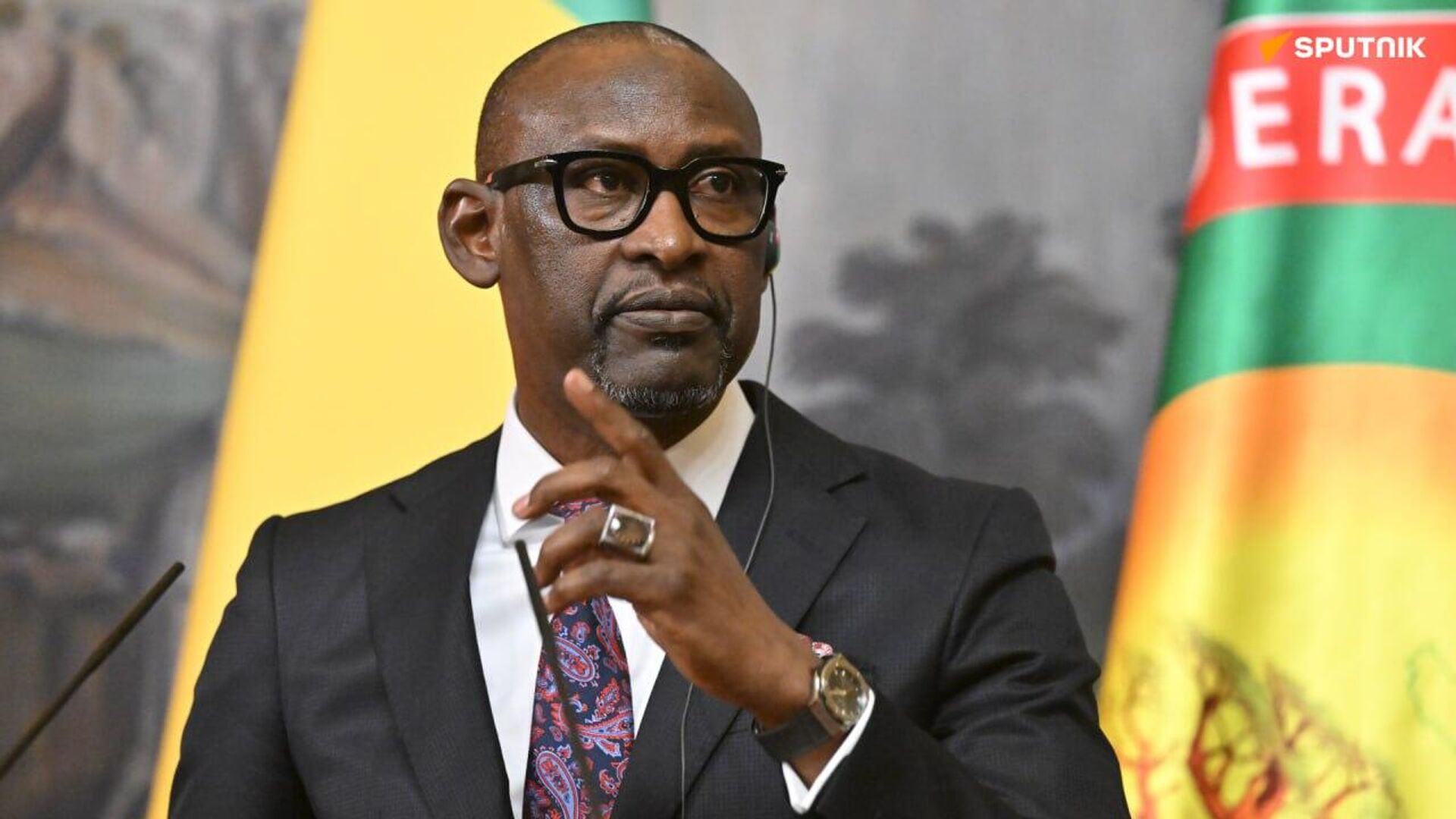 Nous voulons sortir de la dépendance pour pouvoir assurer nous-mêmes la sécurité de nos pays Nous voulons sortir de la dépendance pour pouvoir assurer nous-mêmes la sécurité de nos pays - Sputnik Afrique, 1920, 13.04.2025