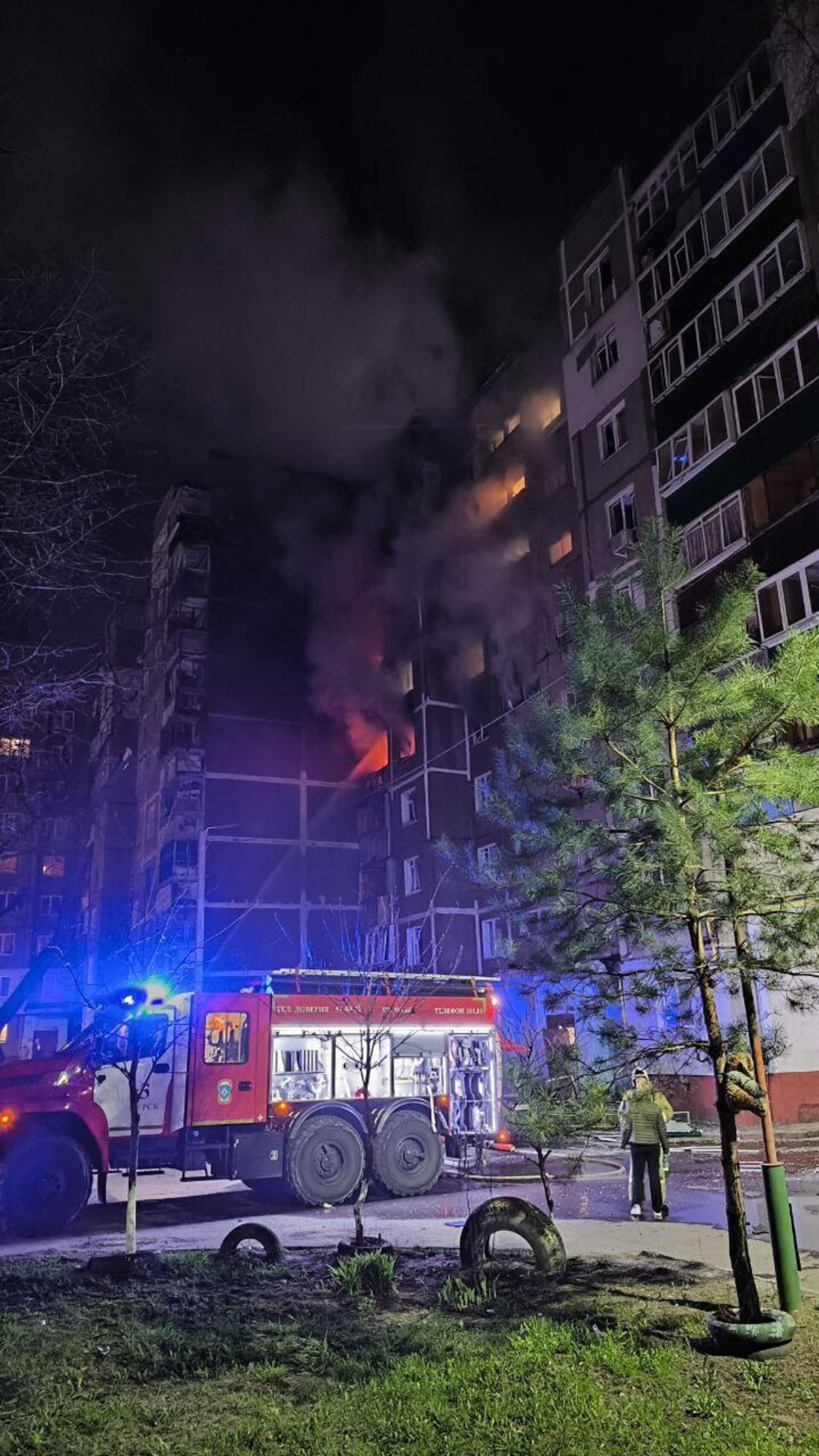 109 drones ukrainiens abattus en une nuit au-dessus de la région russe de Koursk, on compte des victimes parmi les civils, selon la Défense 109 drones ukrainiens abattus en une nuit au-dessus de la région russe de Koursk, on compte des victimes parmi les civils, selon la Défense - Sputnik Afrique, 1920, 15.04.2025