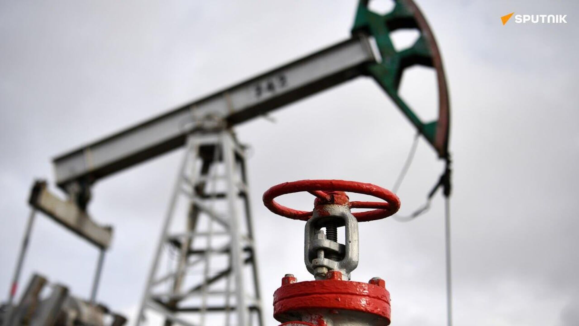 Pétrole: les cinq principaux pays africains qui ont produit le plus en mars 2025 Pétrole: les cinq principaux pays africains qui ont produit le plus en mars 2025 - Sputnik Afrique, 1920, 15.04.2025
