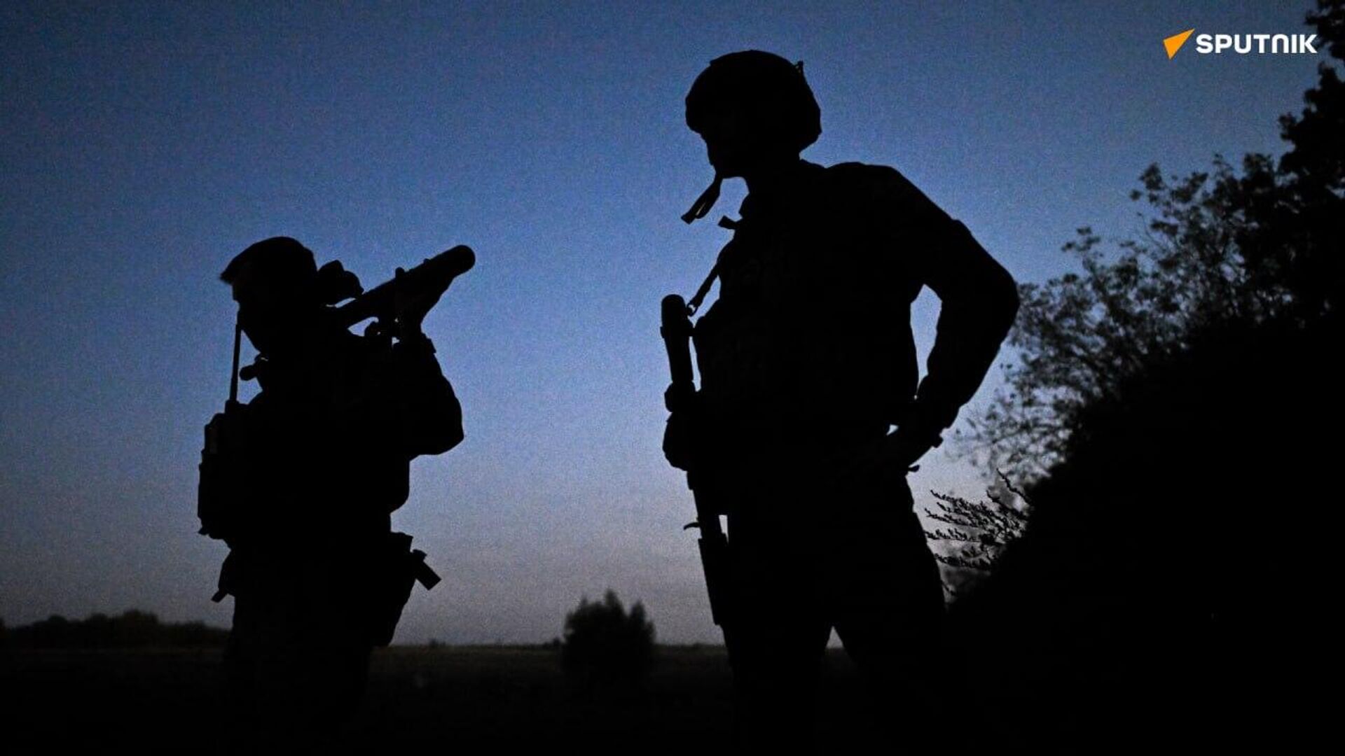 Qui étaient les militaires ciblés par la frappe russe sur Soumy? Qui étaient les militaires ciblés par la frappe russe sur Soumy? - Sputnik Afrique, 1920, 15.04.2025