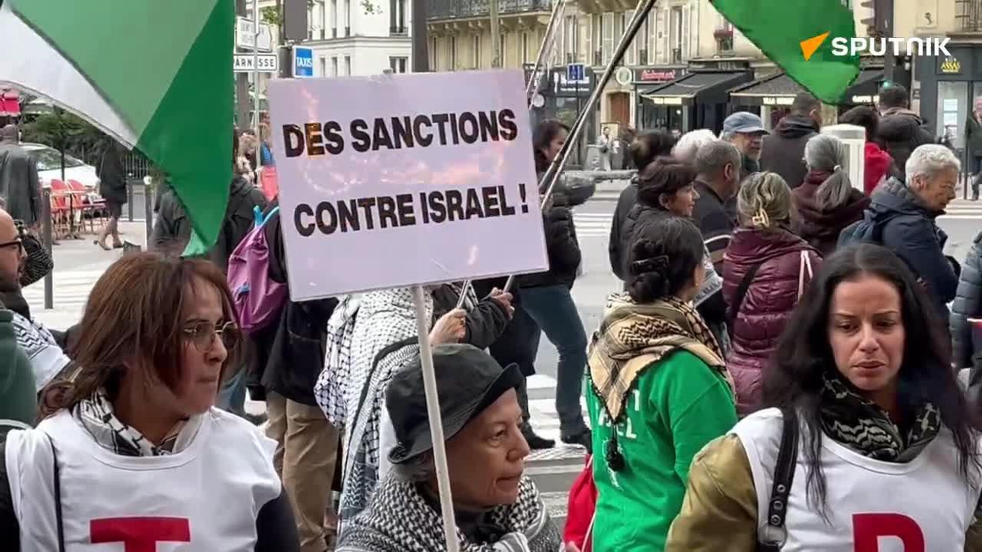 'It's a Genocide of the Entire Palestine': New Protest in Paris 'It's a Genocide of the Entire Palestine': New Protest in Paris - Sputnik Africa, 1920, 24.04.2025