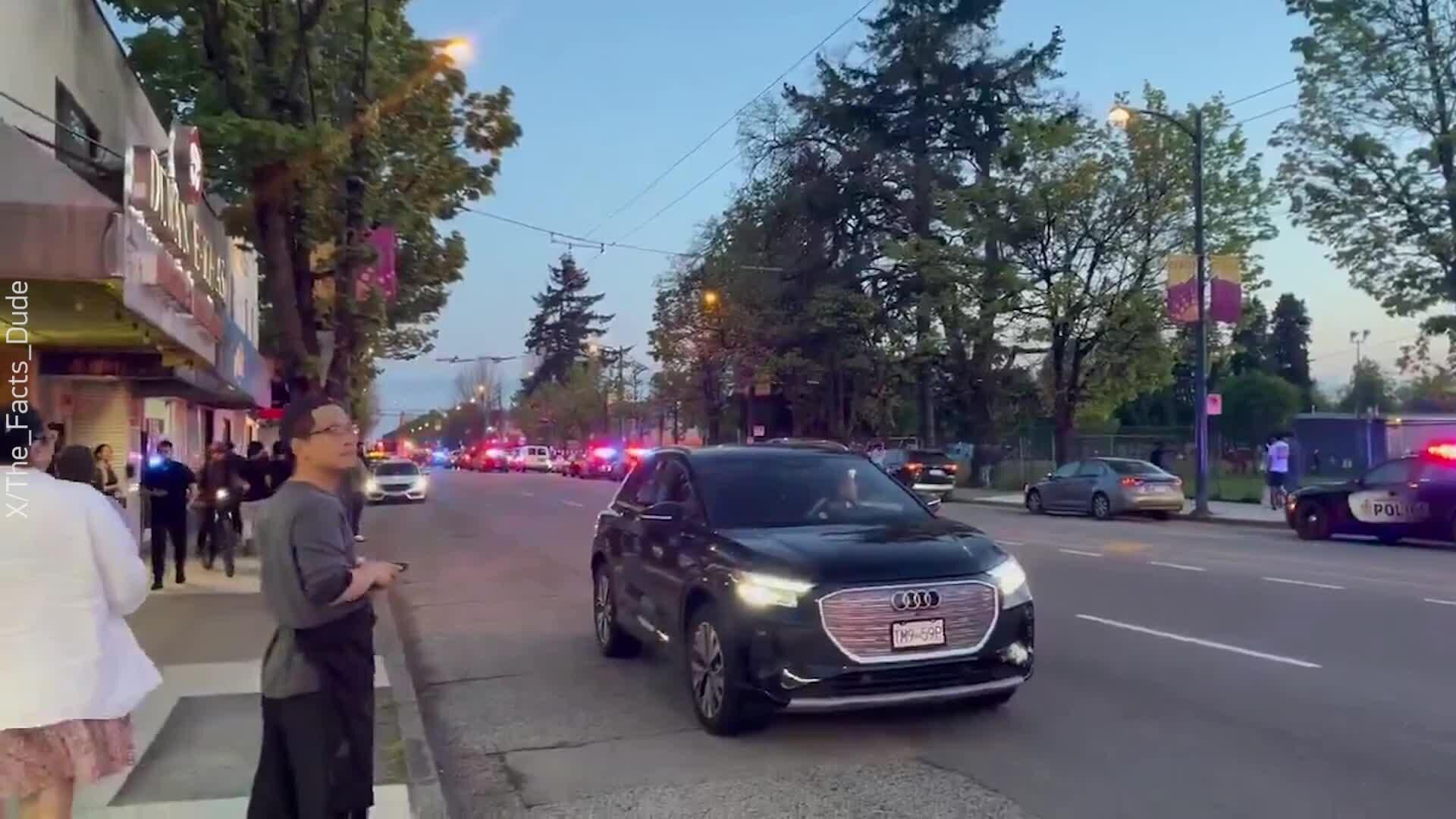 At Least Eight People Reportedly Killed, Including One Child, Another Six Injured After Car Drove Into Crowd In Vancouver - Sputnik Africa, 1920, 27.04.2025