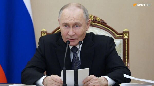 ‼ Poutine déclare une trêve à l'occasion du 80e anniversaire du Jour de la Victoire, selon le Kremlin - Sputnik Afrique