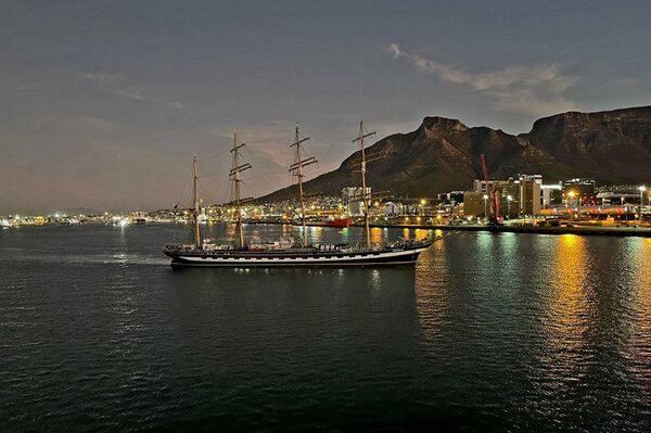 Russian Sail Training Ship Kruzenshtern Arrives in Cape Town, South Africa Russian Sail Training Ship Kruzenshtern Arrives in Cape Town, South Africa - Sputnik Africa
