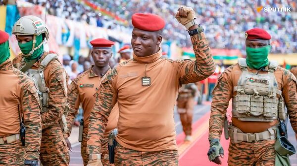 Après les manifestations de soutien, le Président burkinabè remercie ses concitoyens épris de paix et de liberté - Sputnik Afrique