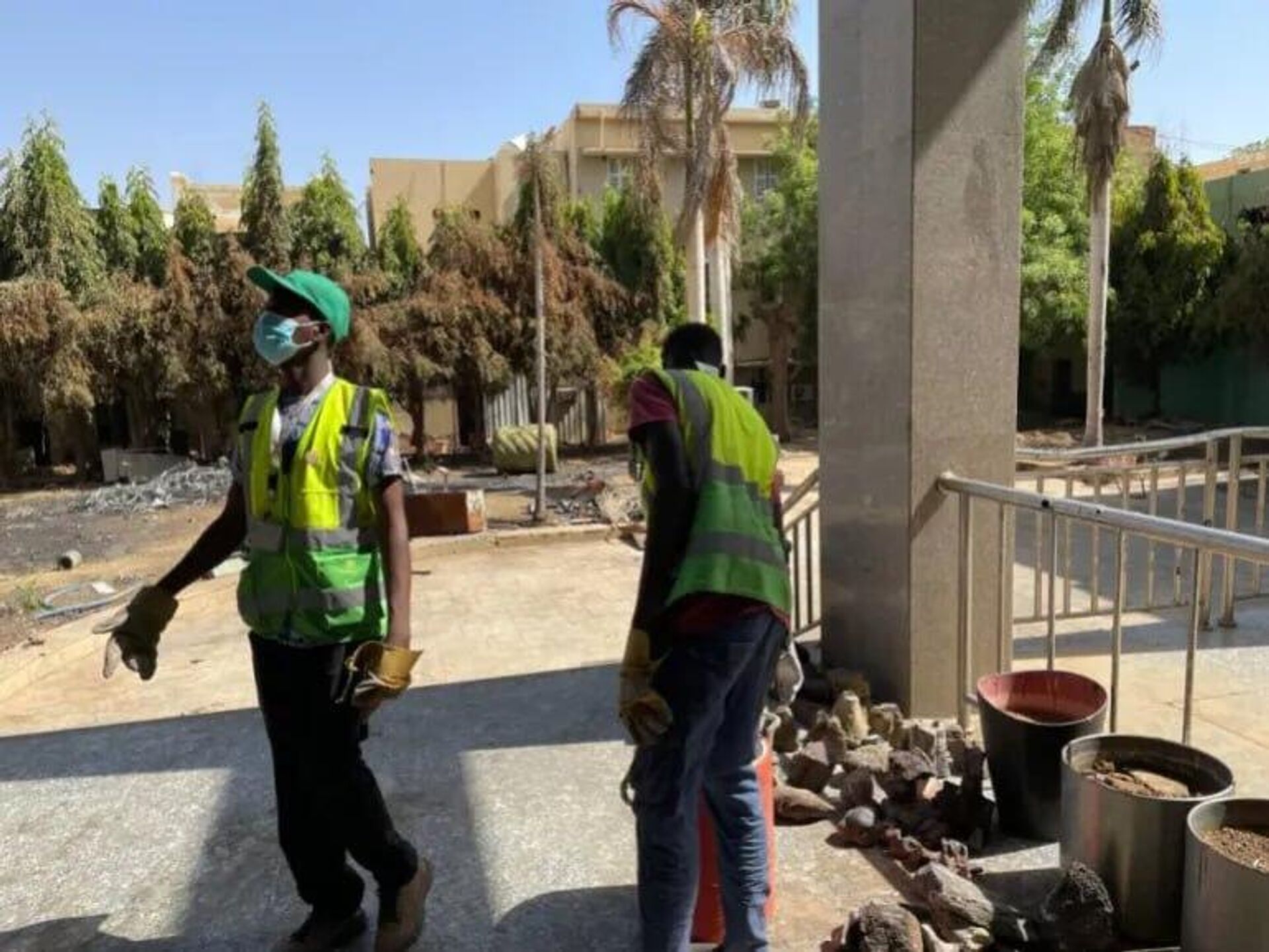 Sudan's Geological Museum Looted Amid Ongoing Conflict Sudan's Geological Museum Looted Amid Ongoing Conflict - Sputnik Africa, 1920, 02.05.2025