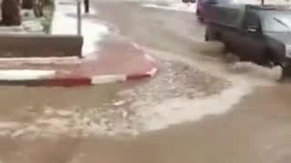 Heavy Hailstorms Hit Southeastern Moroccan City of Zagora, Flooding Streets & Disrupting Traffic - Sputnik Africa