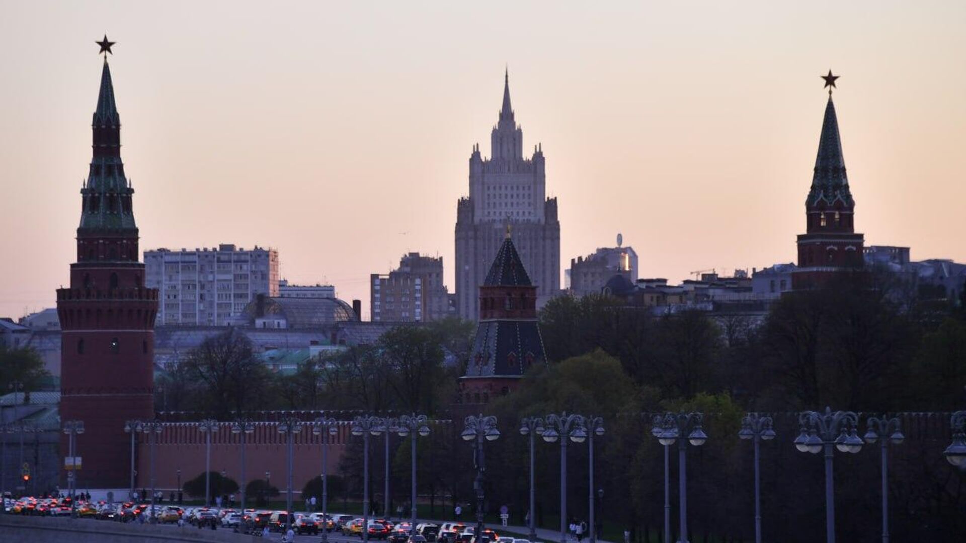 Moscow Calls Zelensky's Statement About Security on May 9 in Russia Direct Threat Moscow Calls Zelensky's Statement About Security on May 9 in Russia Direct Threat - Sputnik Africa, 1920, 03.05.2025