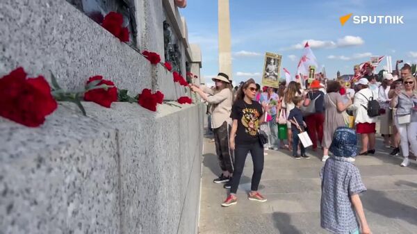 Long-Awaited Tribute: Immortal Regiment Marches Through Washington After Six-Year Break - Sputnik Africa