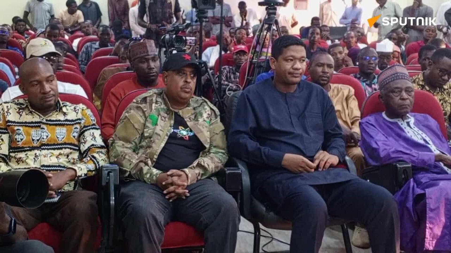 True Independence Impossible Without Monetary Sovereignty: Niger Holds Conference to Promote AES Single Currency True Independence Impossible Without Monetary Sovereignty: Niger Holds Conference to Promote AES Single Currency - Sputnik Africa, 1920, 04.05.2025