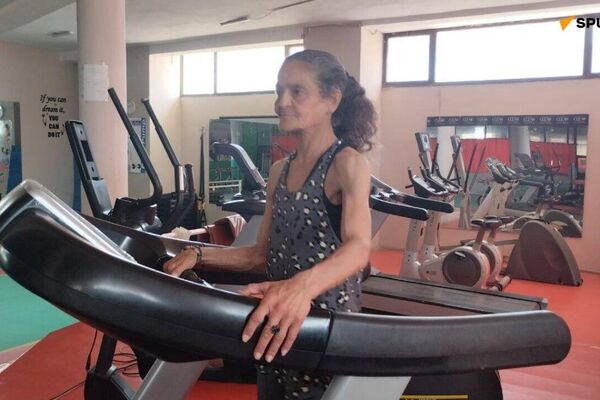 À 60 ans, elle émerveille en tant qu'entraîneuse de sport: tout est possible pour cette Tunisienne! À 60 ans, elle émerveille en tant qu'entraîneuse de sport: tout est possible pour cette Tunisienne! - Sputnik Afrique