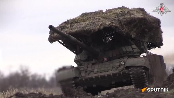 Des chars T-72 russes ont fait échouer la rotation de troupes ukrainiennes - Sputnik Afrique