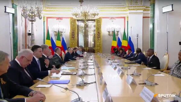 Full video: Putin meets with his Congolese counterpart Sassou-Nguesso in Moscow - Sputnik Africa
