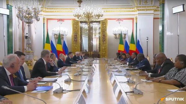 De quoi ont parlé Vladimir Poutine et Denis Sassou-Nguesso au Kremlin: points clés - Sputnik Afrique