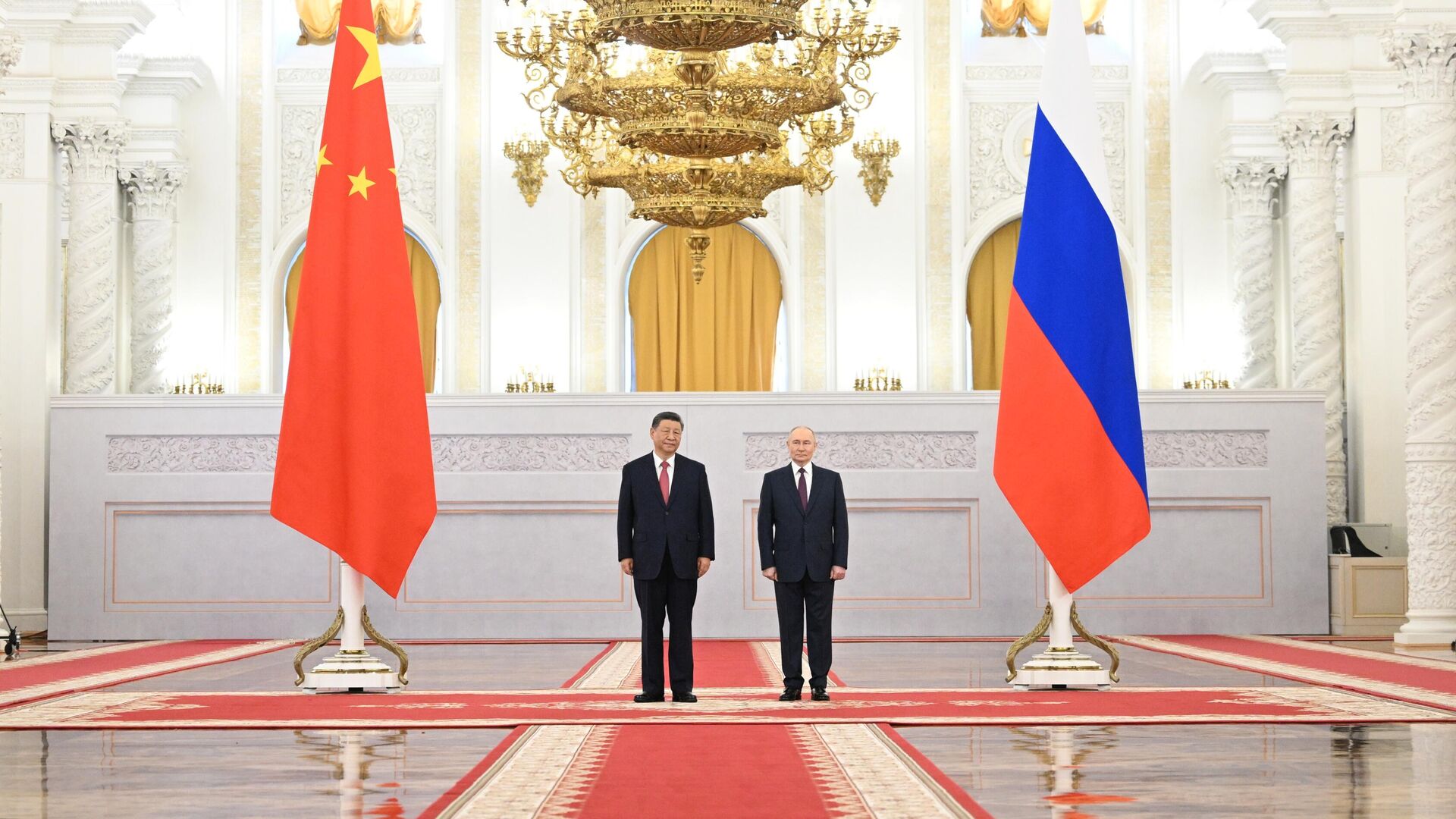Vladimir Poutine et Xi Jinping lors d'une rencontre officielle au Kremlin, le 8 mai 2025 Vladimir Poutine et Xi Jinping lors d'une rencontre officielle au Kremlin, le 8 mai 2025 - Sputnik Afrique, 1920, 08.05.2025