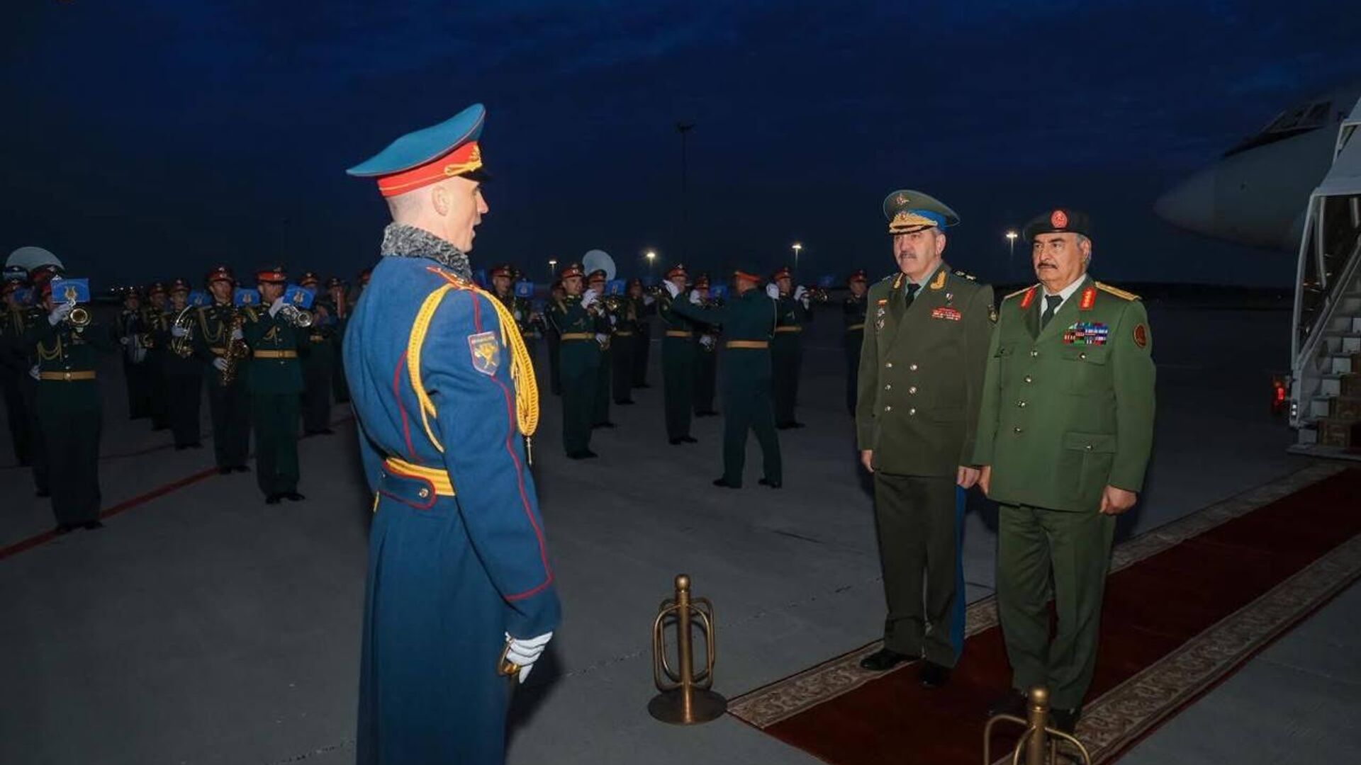 Khalifa Haftar, Leader of Libyan National Army, Arrives in Moscow Khalifa Haftar, Leader of Libyan National Army, Arrives in Moscow - Sputnik Africa, 1920, 08.05.2025