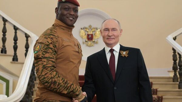 Why Traore's Victory Day Visit to Moscow Has Great Strategic Significance - Sputnik Africa