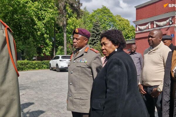 South African Defense Minister Angie Motshekga Honors Moses Kotane in Moscow South African Defense Minister Angie Motshekga Honors Moses Kotane in Moscow - Sputnik Africa