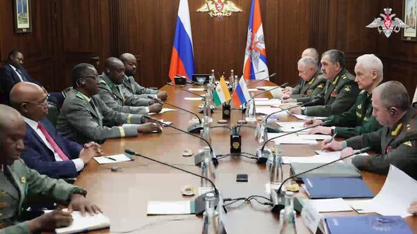 Russian Defense Minister Holds Talks With His Nigerien Counterpart - Sputnik Africa
