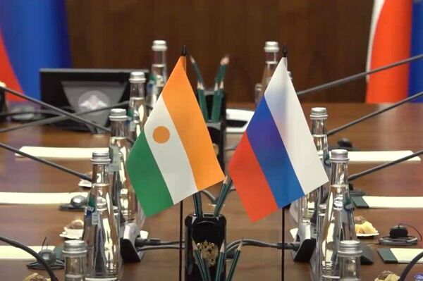 Russian Defense Minister Holds Talks With His Nigerien Counterpart Russian Defense Minister Holds Talks With His Nigerien Counterpart - Sputnik Africa
