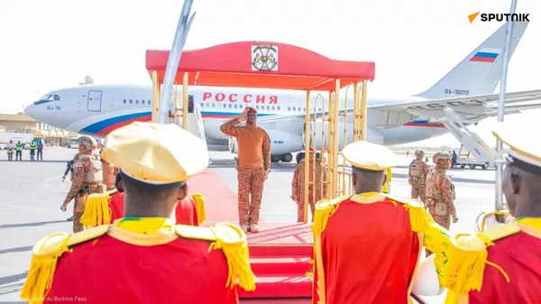 Ibrahim Traoré revient à Ouagadougou après une visite marquante à Moscou! - Sputnik Afrique