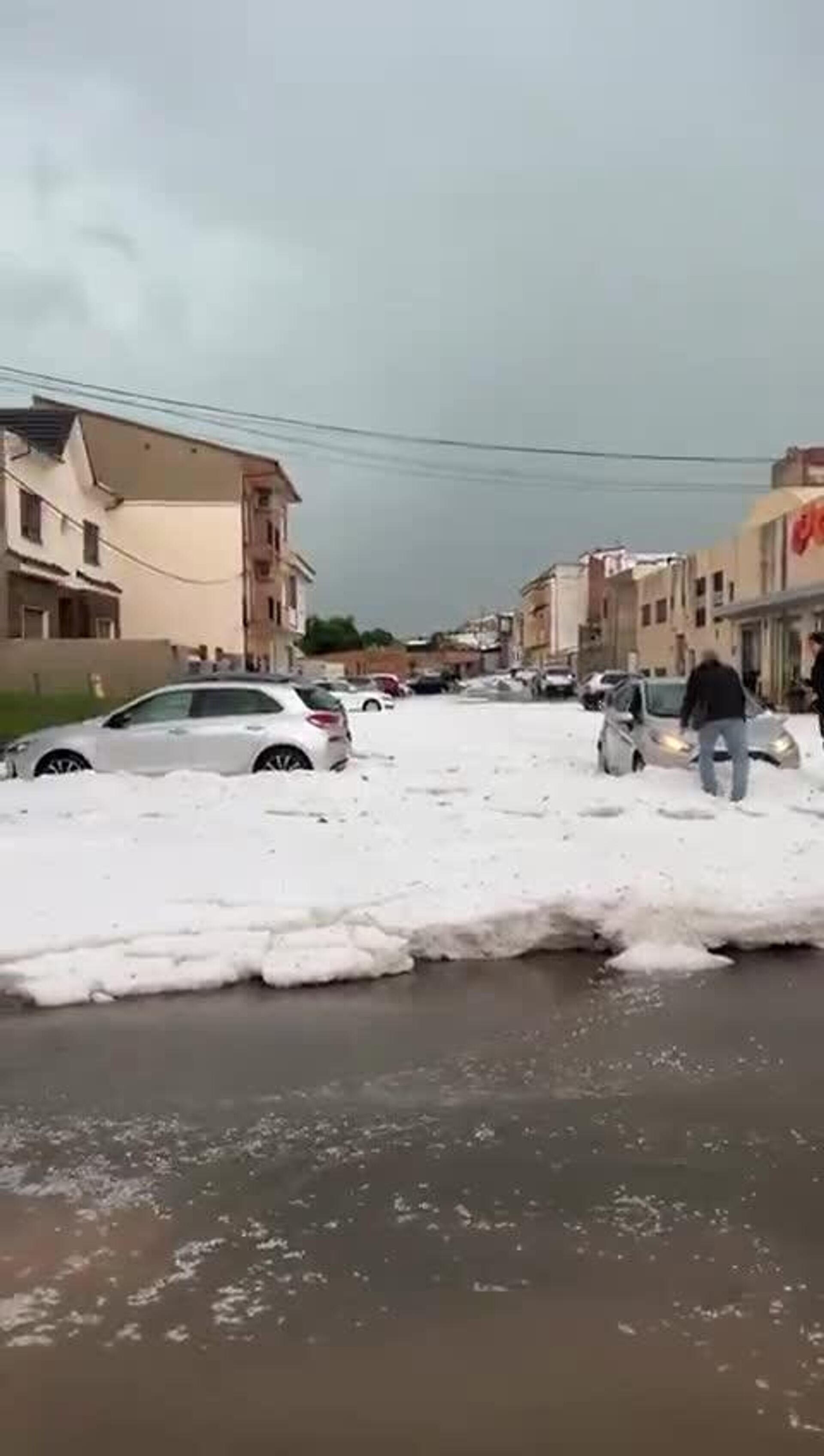 #viral | Heavy Hailstorms Hit Spain’s Valencia Region - Sputnik Africa, 1920, 11.05.2025