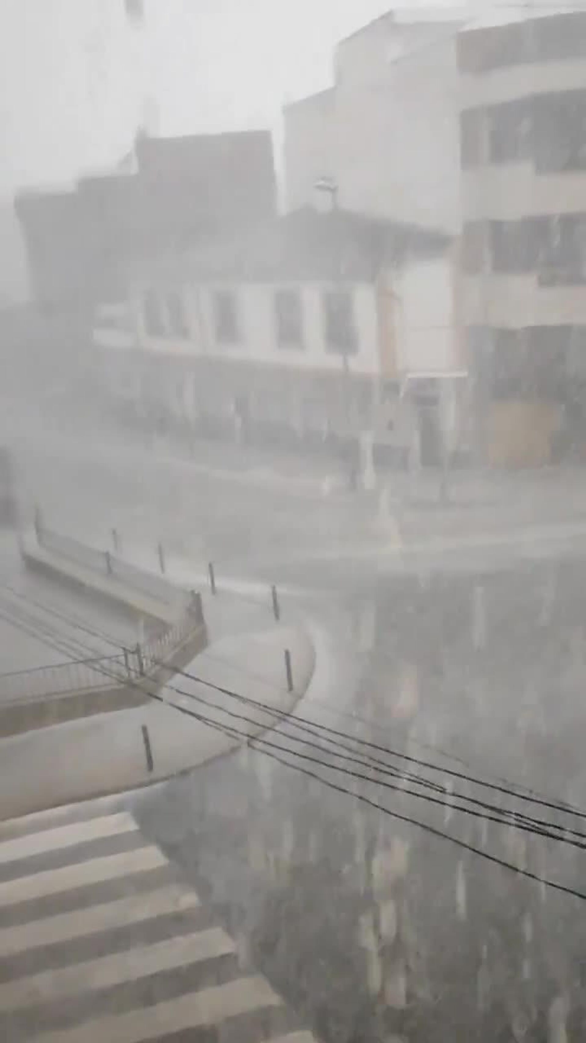 #viral | Heavy Hailstorms Hit Spain’s Valencia Region - Sputnik Africa, 1920, 11.05.2025