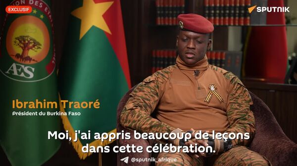 ▶ J'ai appris beaucoup de leçons de la célébration à Moscou, confie Ibrahim Traoré - Sputnik Afrique