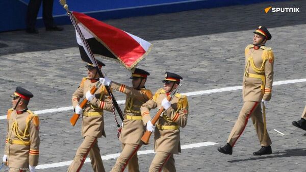 La présence de soldats égyptiens au défilé du 9 mai en Russie montre le haut niveau de coopération militaire entre le Caire et Moscou - Sputnik Afrique