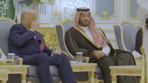 Trump et le café arabe: une saga hilarante en Arabie saoudite! - Sputnik Afrique