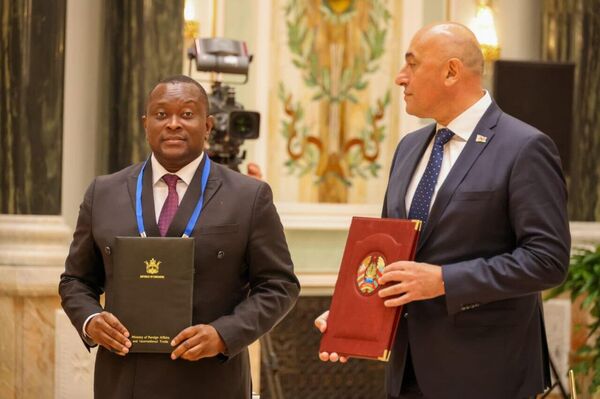 POWER MEET: Mnangagwa & Lukashenko Seal Bold New Roadmap POWER MEET: Mnangagwa & Lukashenko Seal Bold New Roadmap - Sputnik Africa
