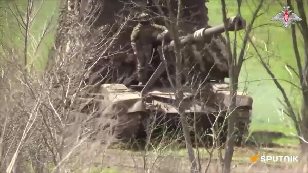 Russian Msta-S Strikes Ukrainian Troop Concentrations & Fortified Positions - Sputnik Africa