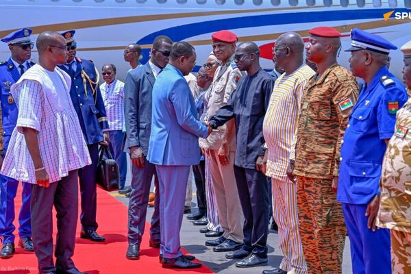 Chadian PM Arrives in Ouagadougou to Participate in Inauguration of Thomas Sankara Mausoleum Chadian PM Arrives in Ouagadougou to Participate in Inauguration of Thomas Sankara Mausoleum - Sputnik Africa