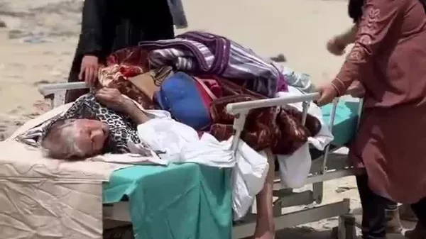 L'hôpital indonésien au nord de Gaza, avec 50 patients à l'intérieur, est assiégé par Israël - Sputnik Afrique