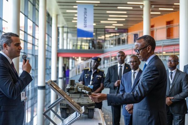 'Africa’s Peace and Security Cannot Be Outsourced:' Rwanda Showcases Homegrown Weaponry at ISCA 'Africa’s Peace and Security Cannot Be Outsourced:' Rwanda Showcases Homegrown Weaponry at ISCA - Sputnik Africa