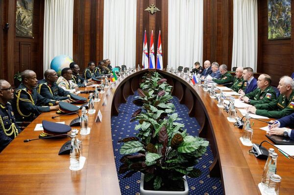 Russia & Ethiopia Cement Military Alliance During Talks in Moscow Russia & Ethiopia Cement Military Alliance During Talks in Moscow - Sputnik Africa