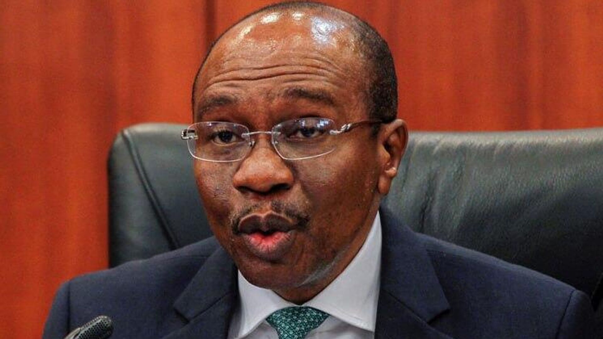 Nigeria's Ex-Central Bank Chief Reportedly Fights Court Order to Seize 753 Properties Nigeria's Ex-Central Bank Chief Reportedly Fights Court Order to Seize 753 Properties - Sputnik Africa, 1920, 29.05.2025